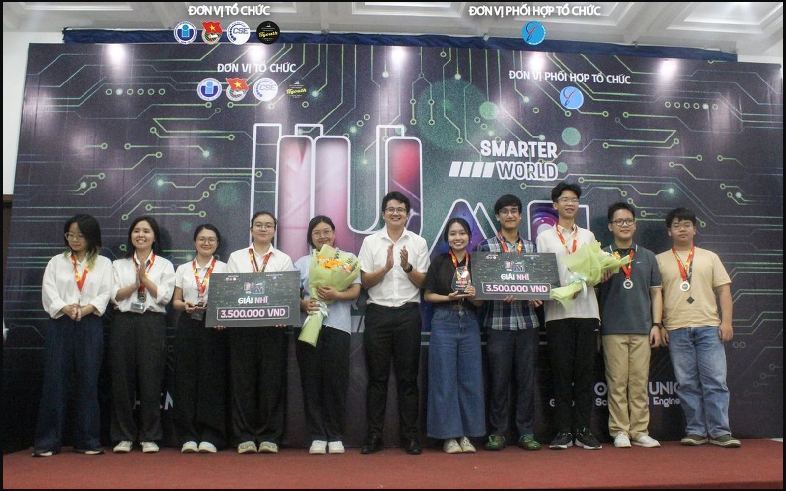 EMO team receiving 2nd prize at IU AI Smarter World